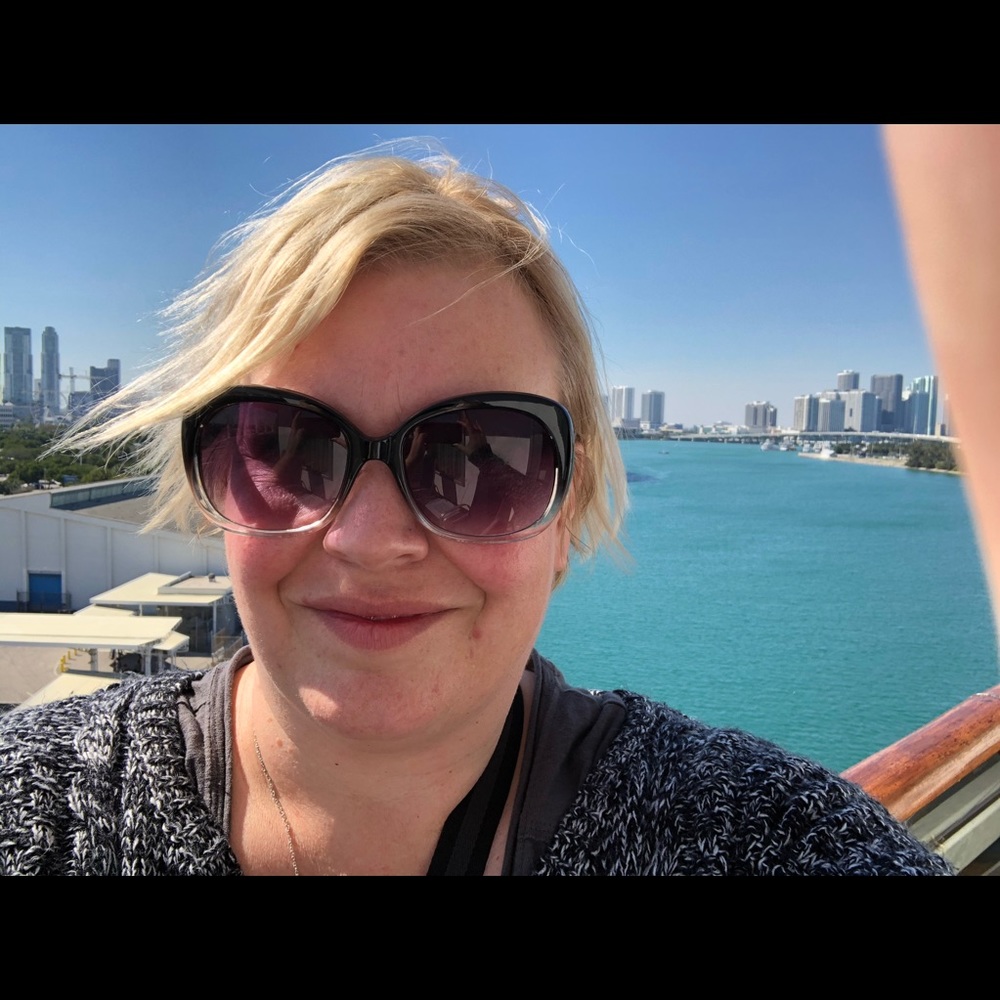 Meet your Posher, Pamela